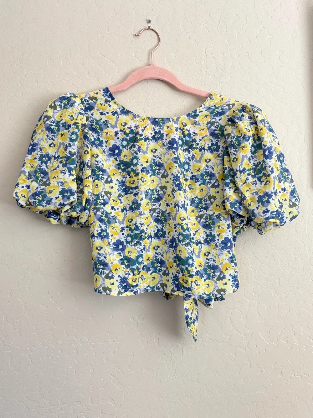 ASTR Floral Tie Back Puff Sleeve Crop Top Small Yellow Blue Boho Cottagecore